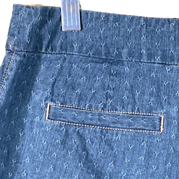 Denim Tommy Bahama Womens Lightweight Chambray Cotton Shorts Size 4 - Picture 8 of 11